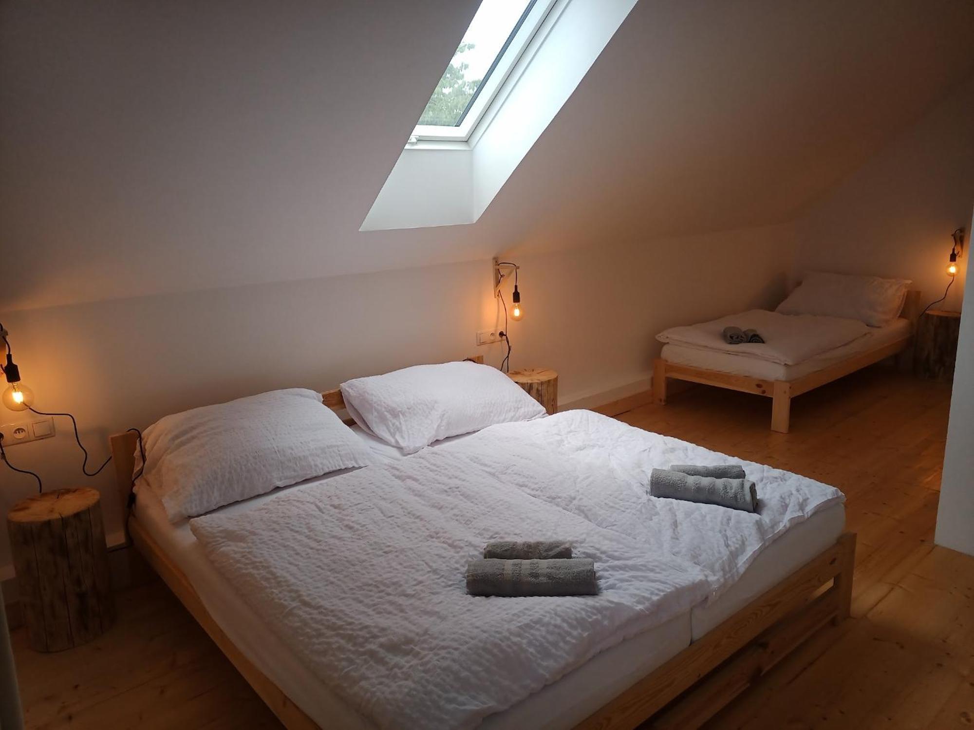 Wellness Srub U Holubu Villa Malsice ภายนอก รูปภาพ